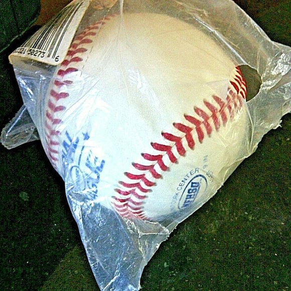 Rawlings Baseball R100NF Official League 5oz Raised Seam Cushioned Cork Center - Picture 10 of 16